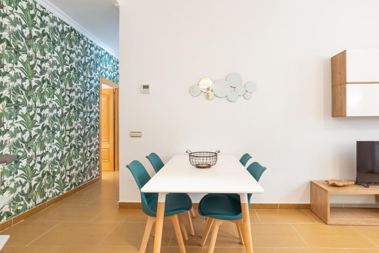 Dobo Malaga Puerto Apartment Bagian luar foto
