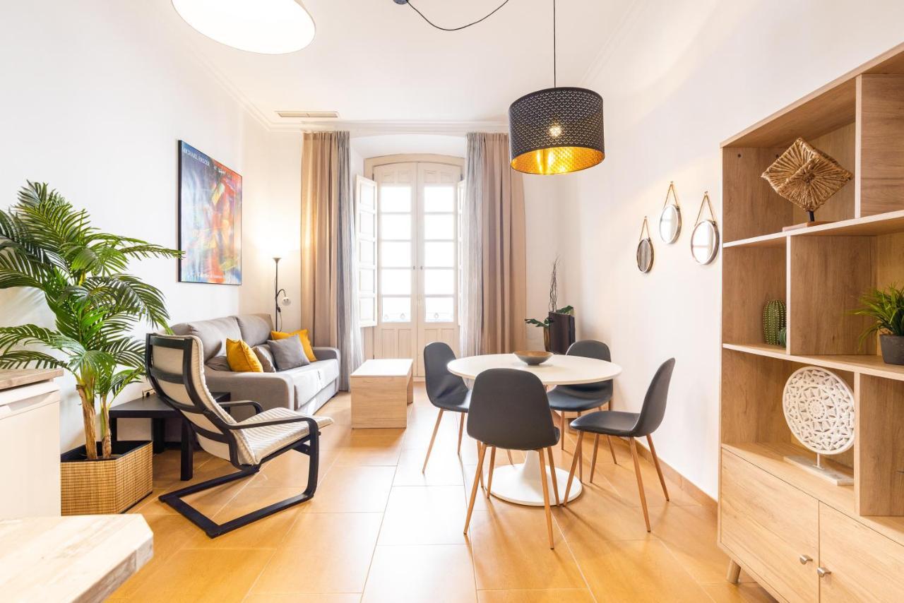 Dobo Malaga Puerto Apartment Bagian luar foto