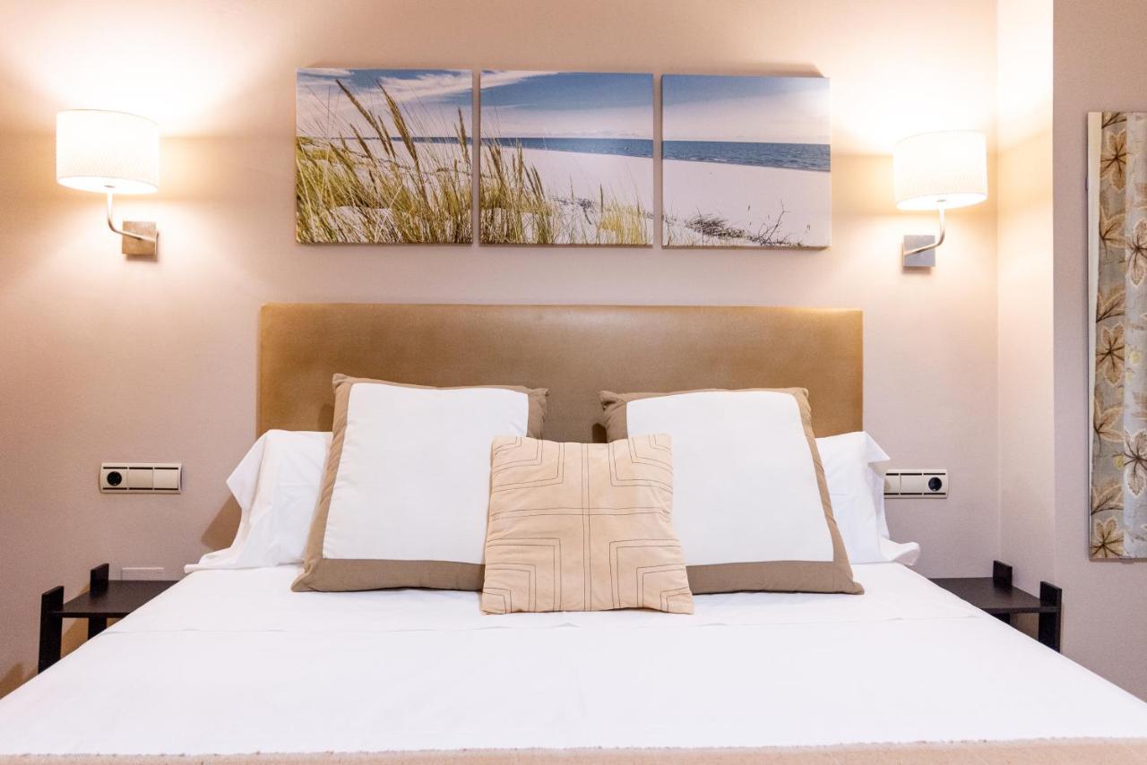 Dobo Malaga Puerto Apartment Bagian luar foto