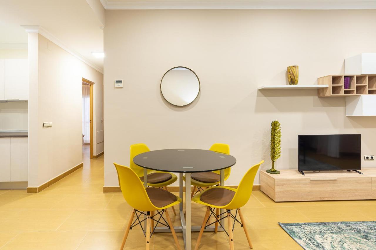 Dobo Malaga Puerto Apartment Bagian luar foto