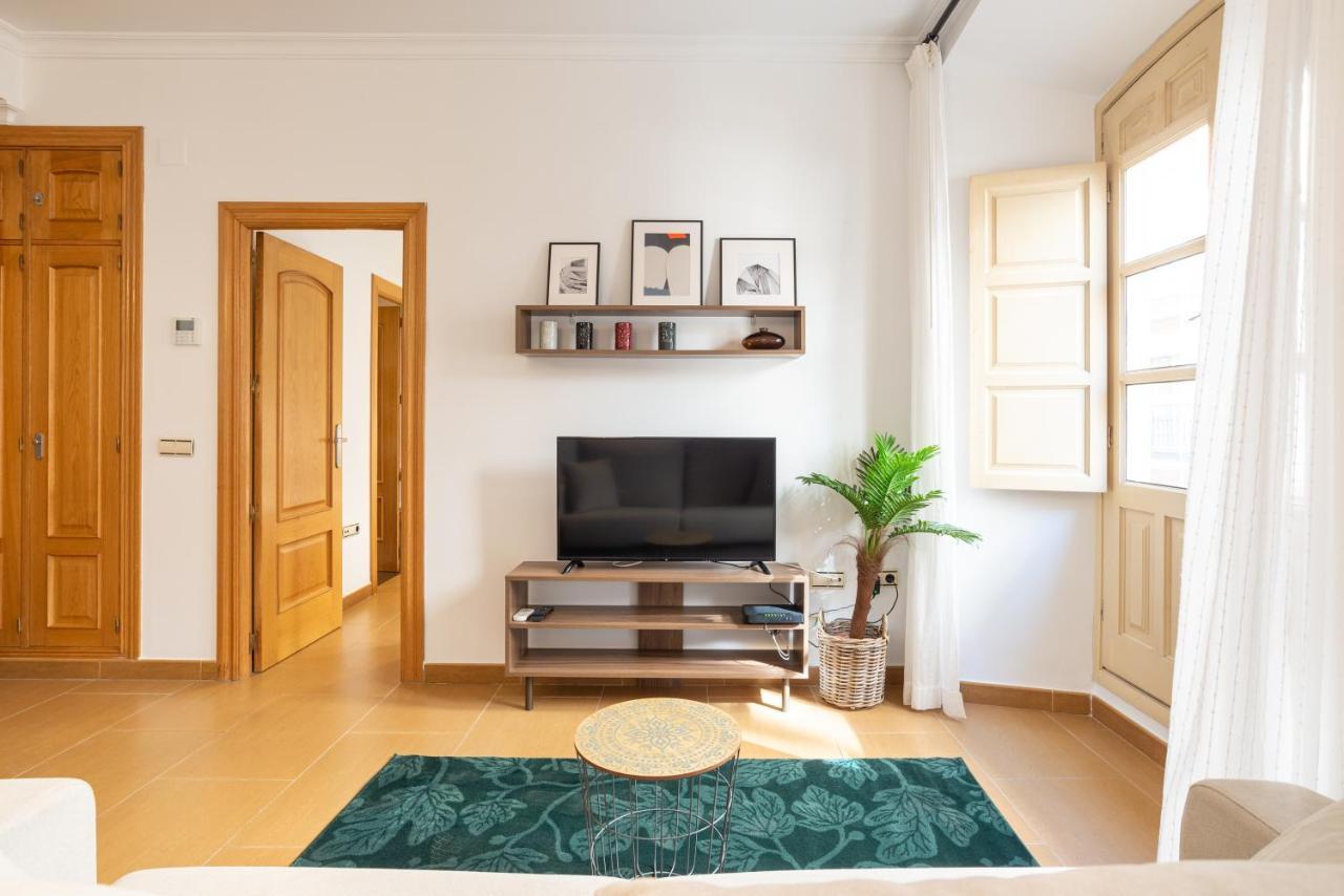 Dobo Malaga Puerto Apartment Bagian luar foto