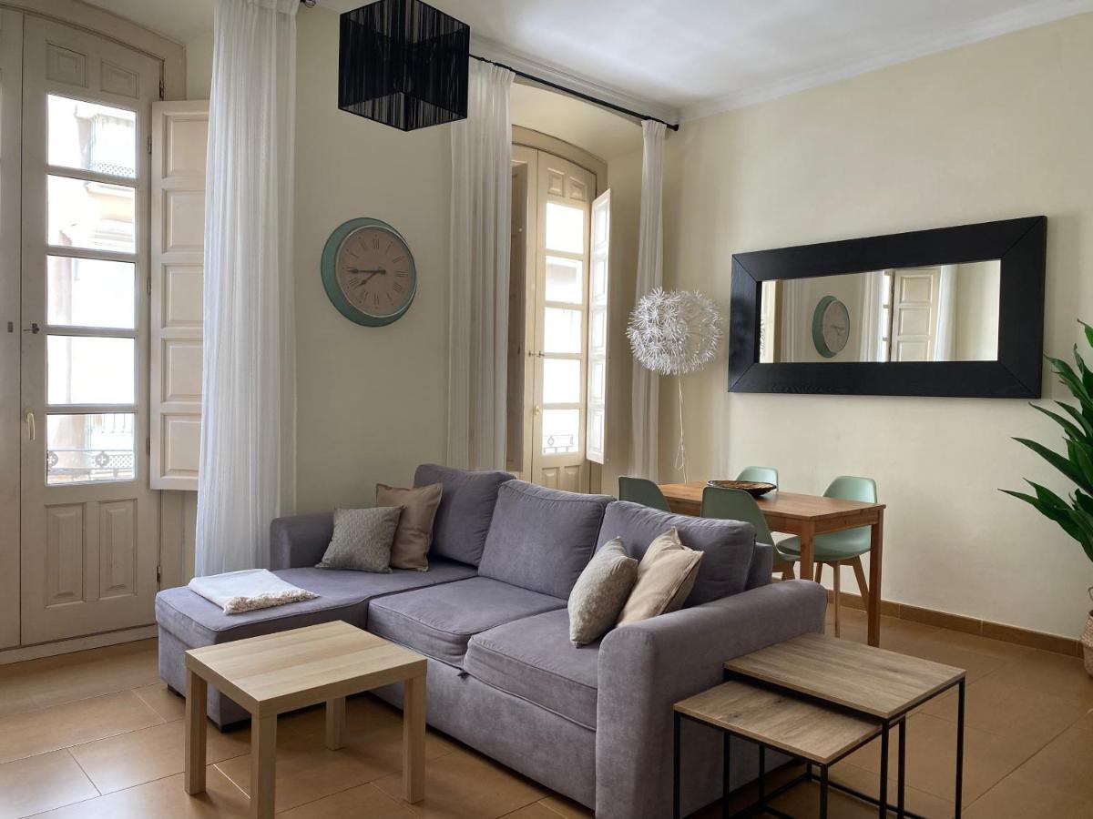 Dobo Malaga Puerto Apartment Bagian luar foto