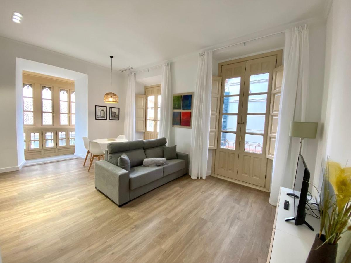 Dobo Malaga Puerto Apartment Bagian luar foto